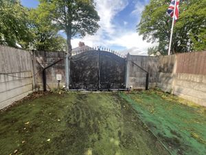 Garden- click for photo gallery